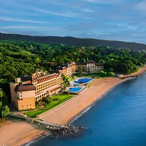 ***** Курортный комплекс Hvd Riviera Ultra & Mineral Pool - Private & Free Parking Болгария